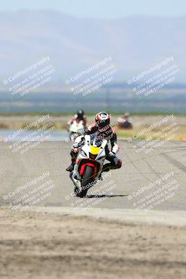 media/May-25-2025-Lets Ride (Sun) [[0ff033e448]]/C Group/1140am (Grapevine)/